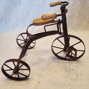 Display Tricycle Vintage Metal & Wood
